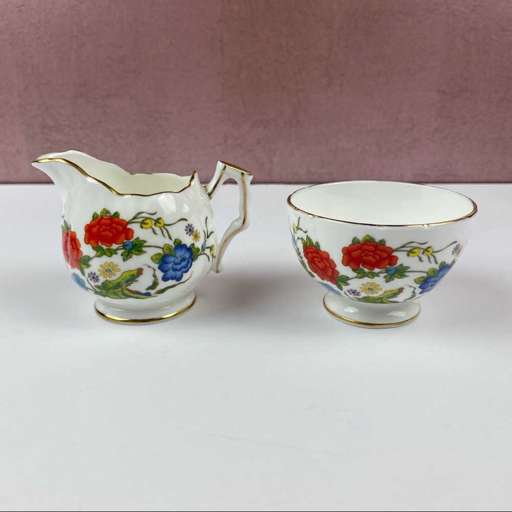 Aynsley Mille Rose England Bone China Floral Cup Tea Set
